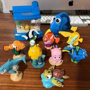 Finding NEMO -Happy Meal Toys +  Rare Disney Store  Light Up Tiny Tank Aquarium